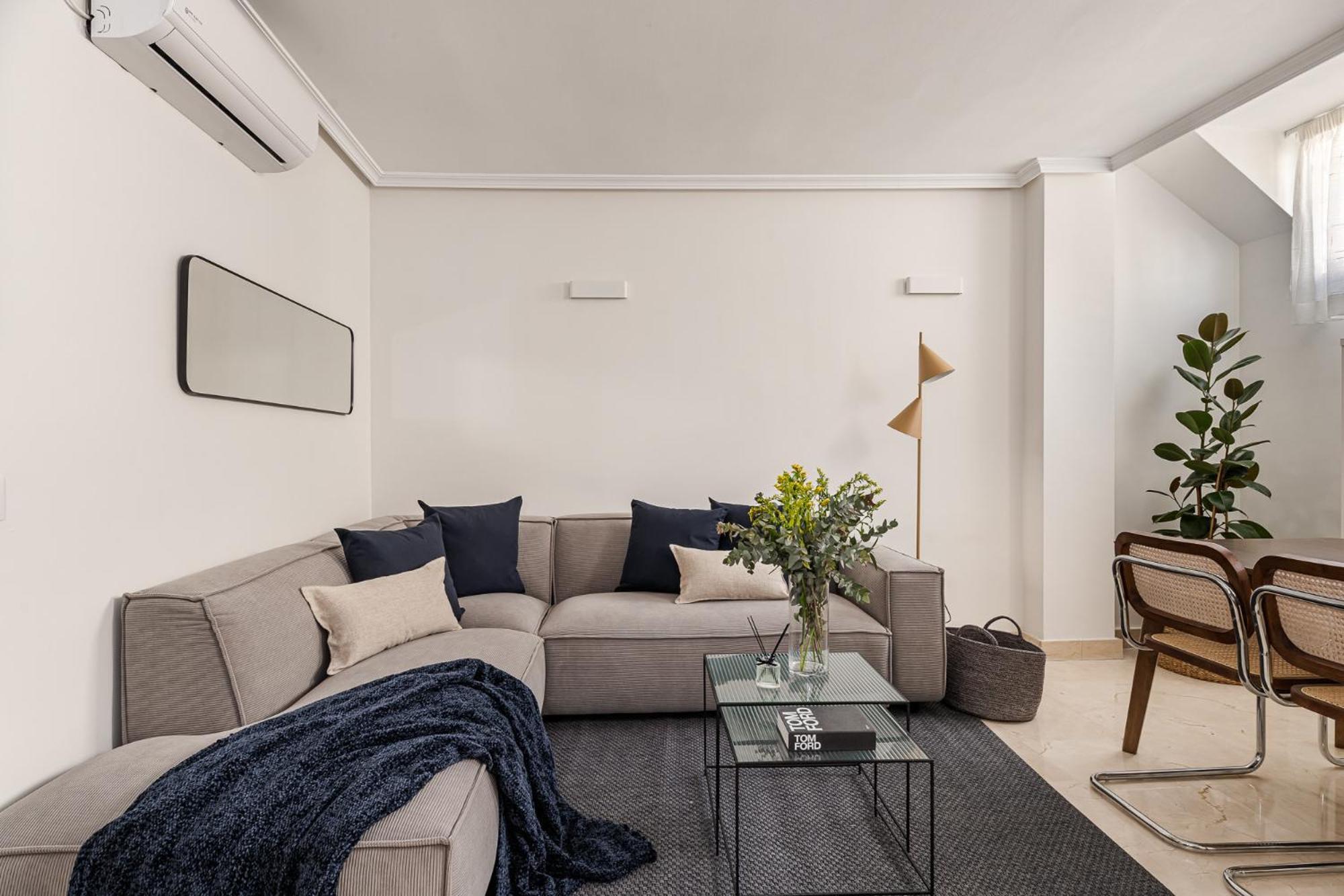 Waou Gran Via Attic - Corta Duracion Apartment Madrid Luaran gambar